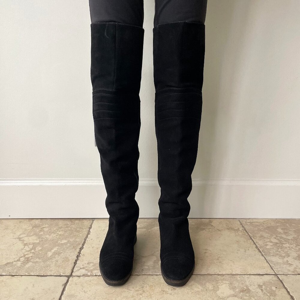 Louis Vuitton Black Suede Zipped Over-The-Knee Boots 37 / US 7